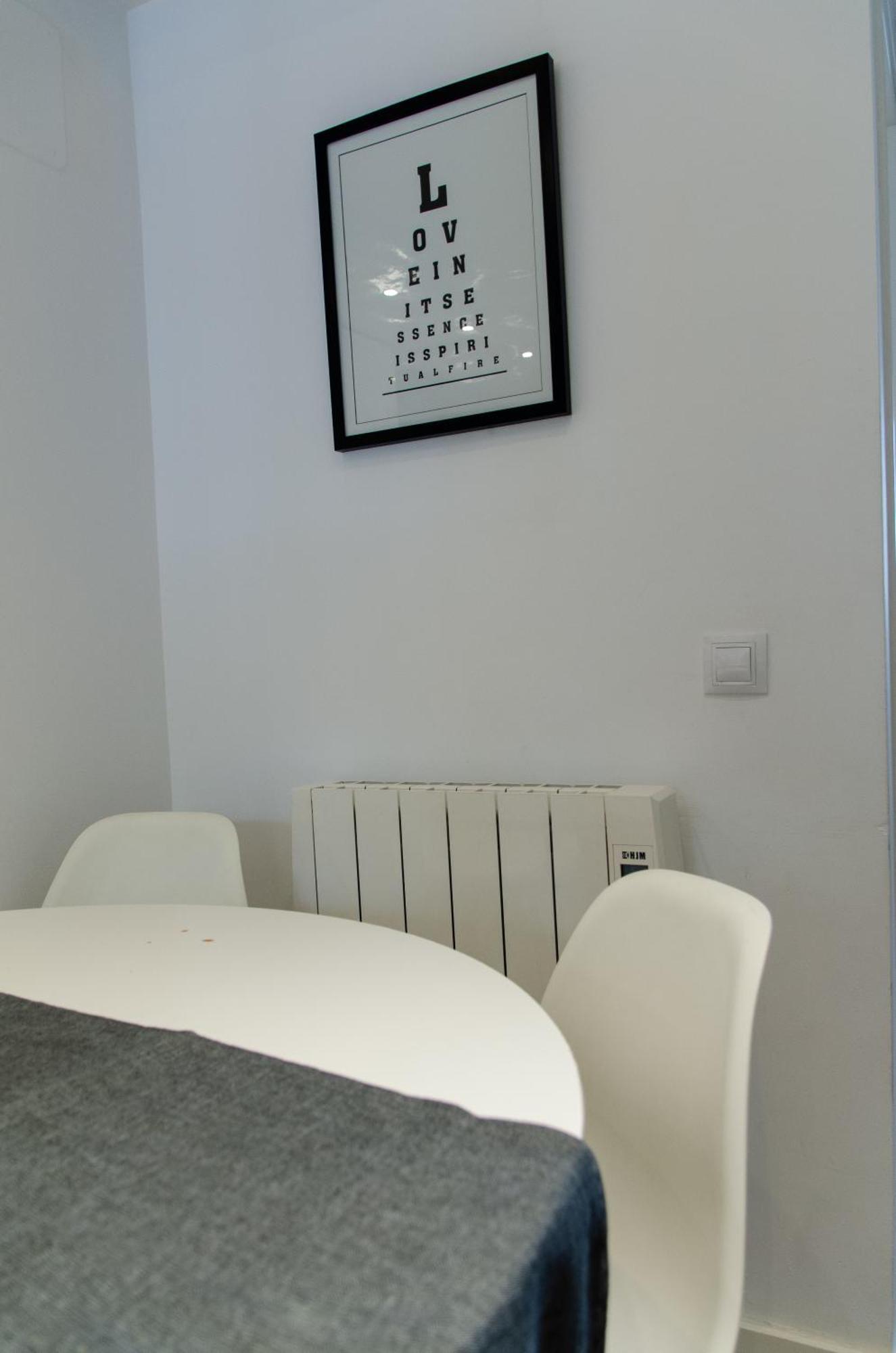 Apartamento Moderno En Triana 2 Dormitorios Y Aire Acondicionado Sevilla Exterior foto