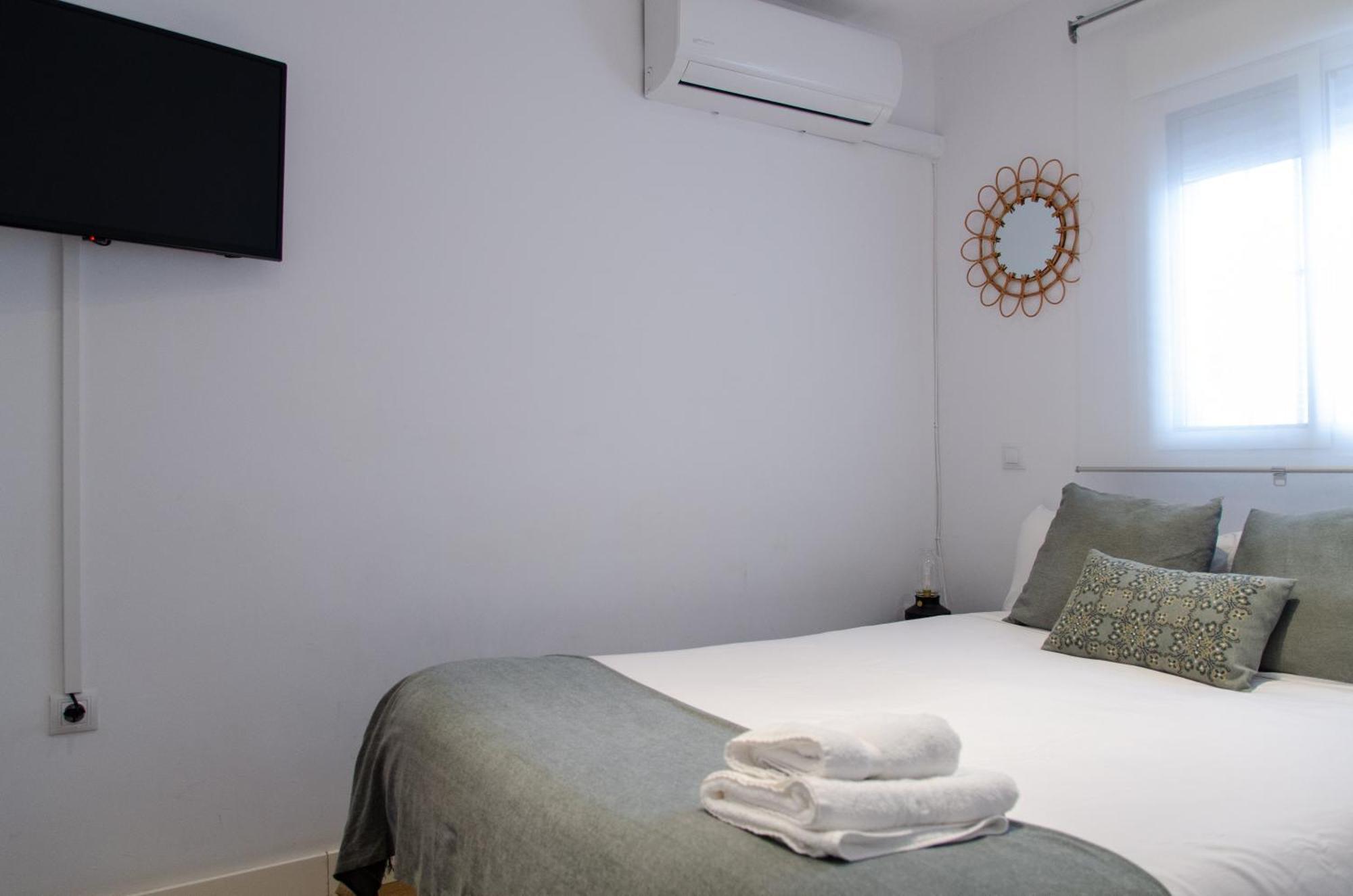 Apartamento Moderno En Triana 2 Dormitorios Y Aire Acondicionado Sevilla Exterior foto