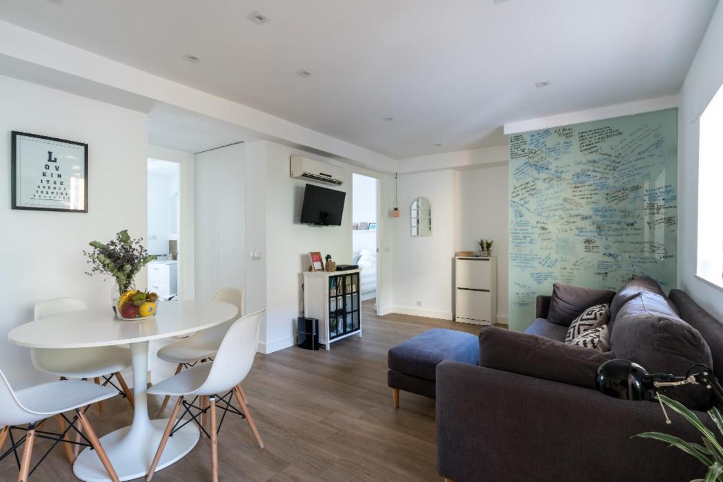 Apartamento Moderno En Triana 2 Dormitorios Y Aire Acondicionado Sevilla Exterior foto